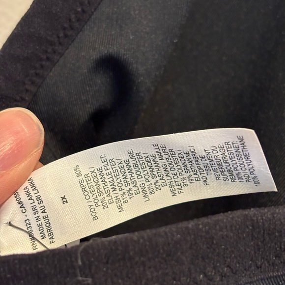 NWT Nike Black Racerback Sports Bra 2X - Picture 5 of 5